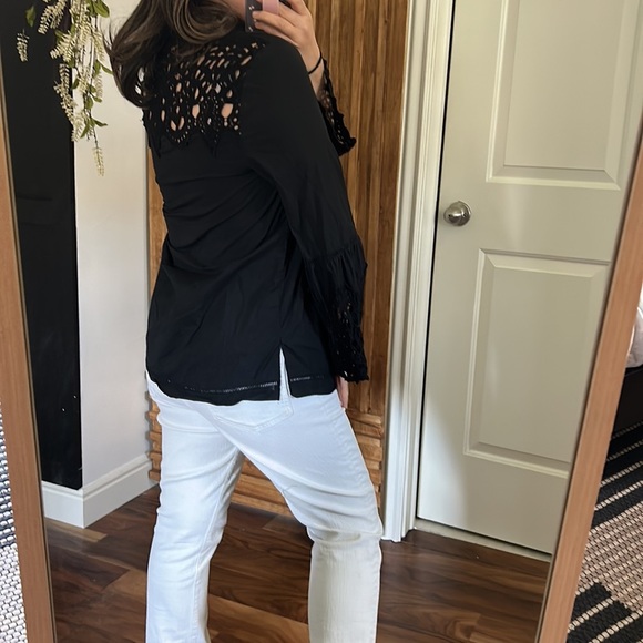 Kobi Halperin Unique Buttondown Dress‎ Shirt with crochet lace details. Size M - Picture 14 of 15